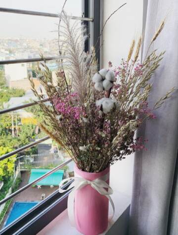 Bình hoa Lavender phối Baby hồng và Yến mạch